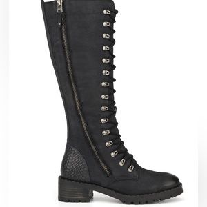 NWT Women’s Navy Vintage Foundry Tall Henrietta Lace Up Boots Size 6